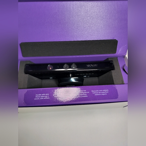 Xbox 360 Kinect Sensor Open Box - Picture 5 of 15